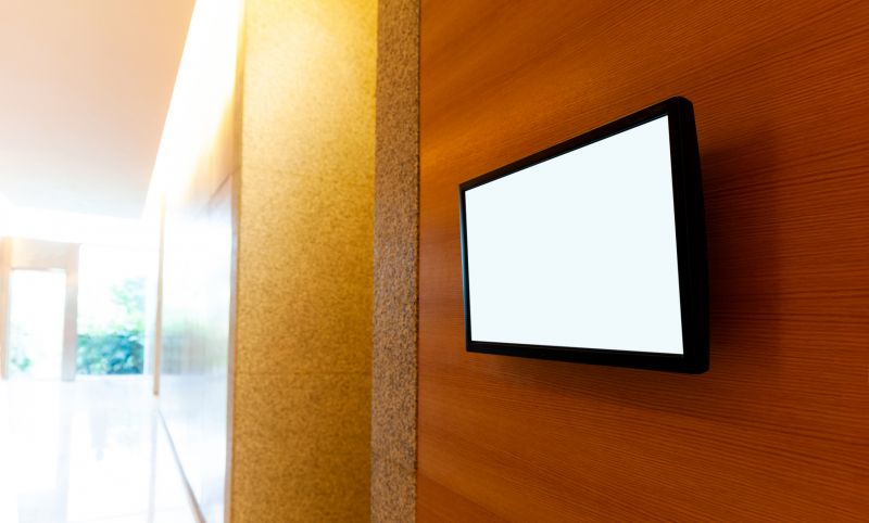 Lcd Tv Wall Hanging