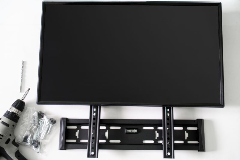 Lcd Tv Wall Hanging