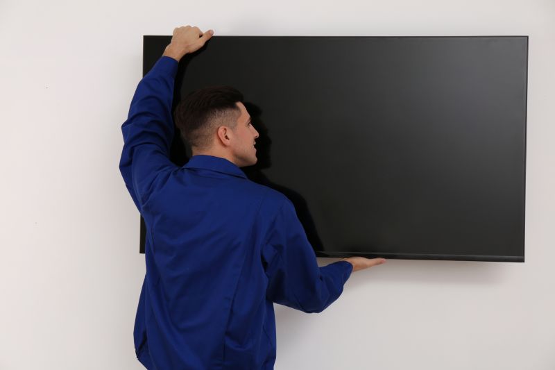 Tv Hanging Service in Overland Park, KS